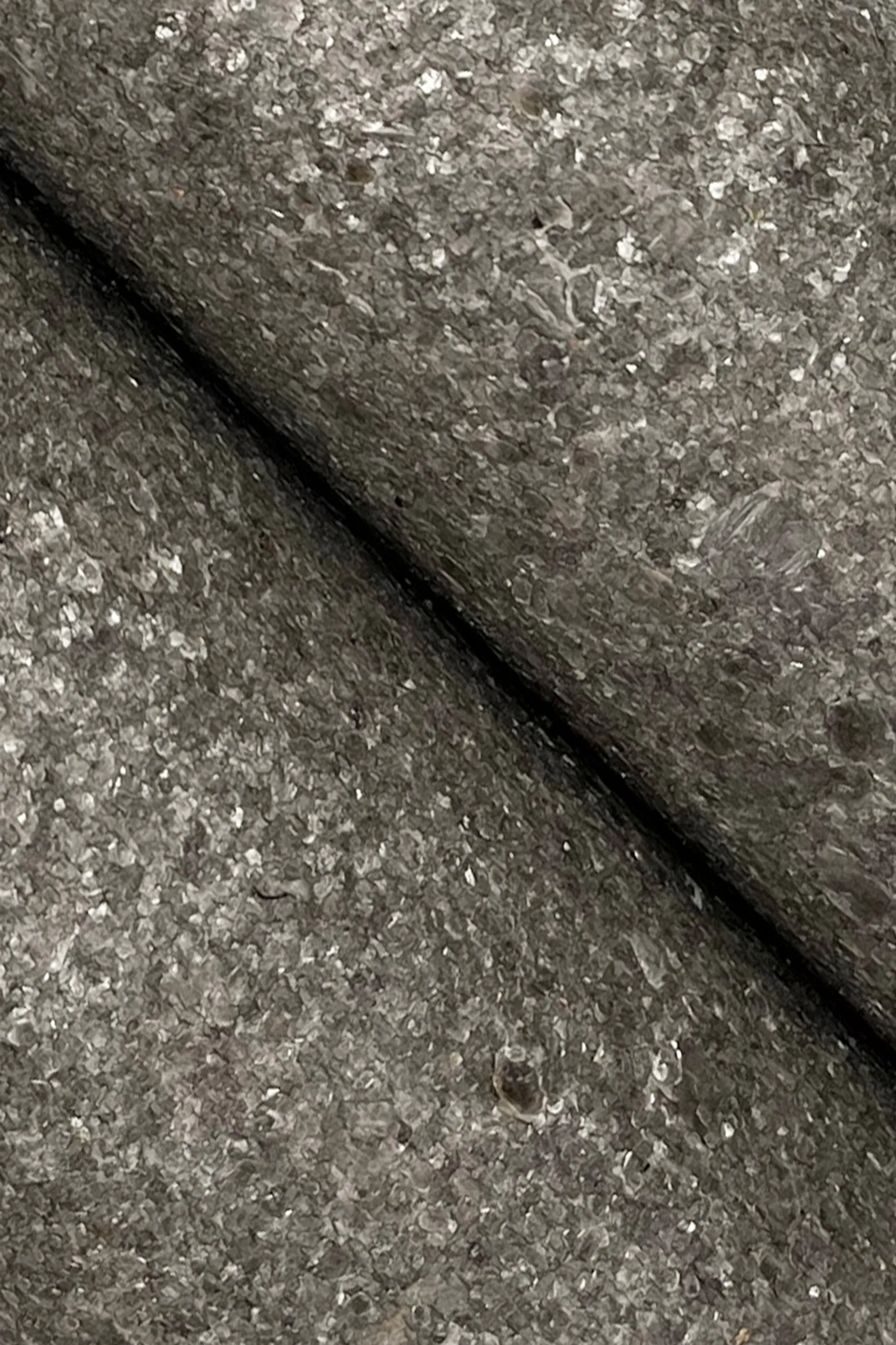 Brilliant Mica Wallpaper