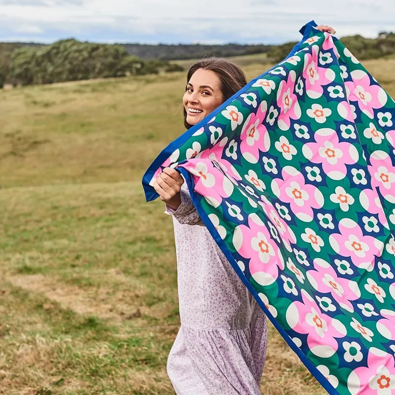 Project Ten - Picnic Mat - Block Floral
