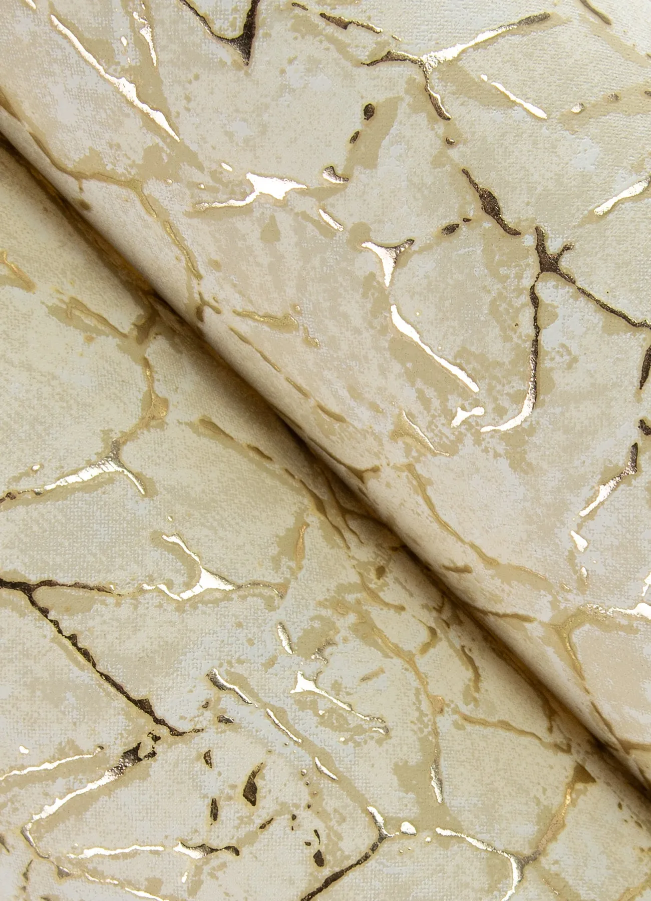 Soma Silver Metallic Crackling Wallpaper