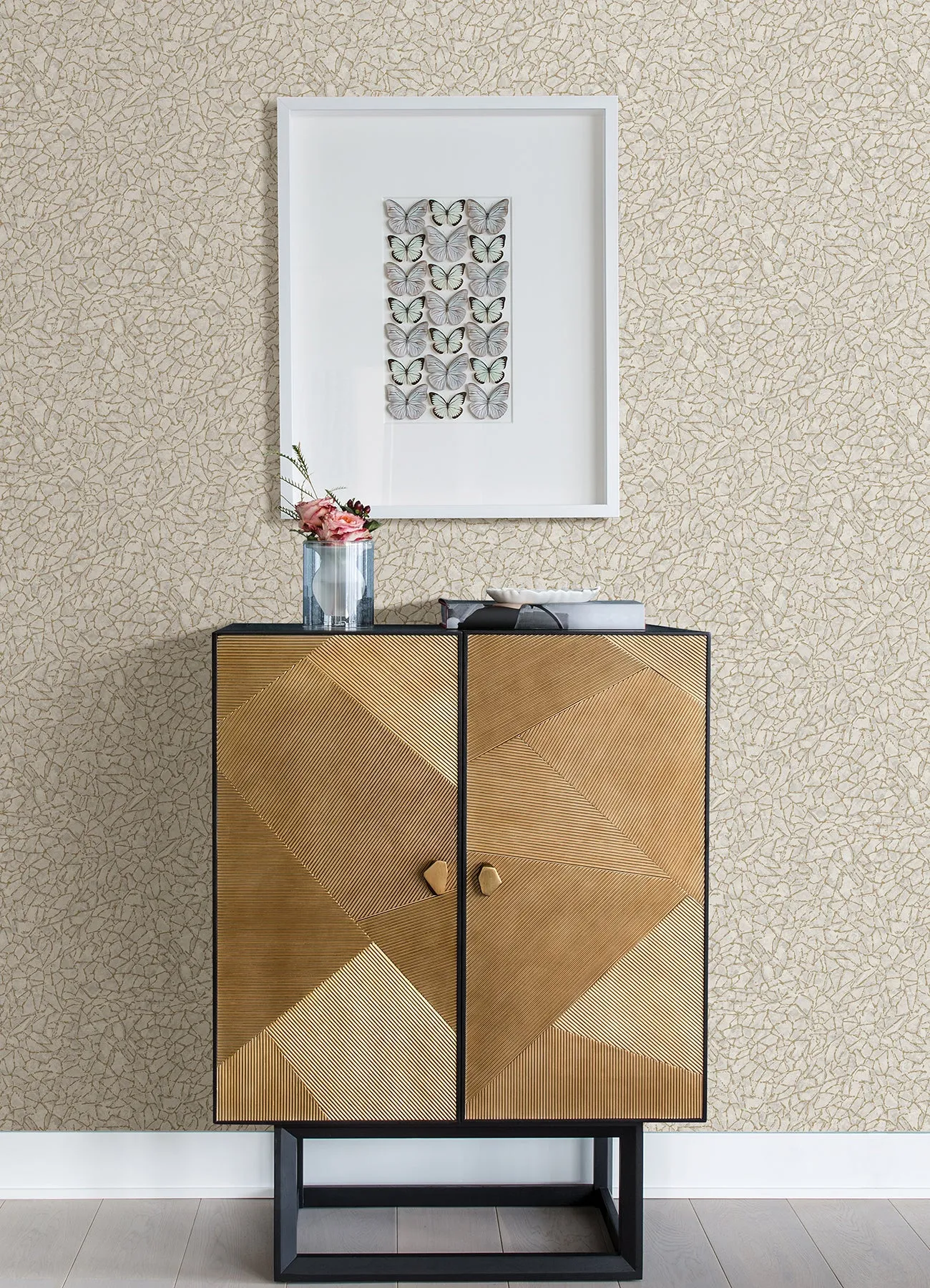 Soma Silver Metallic Crackling Wallpaper