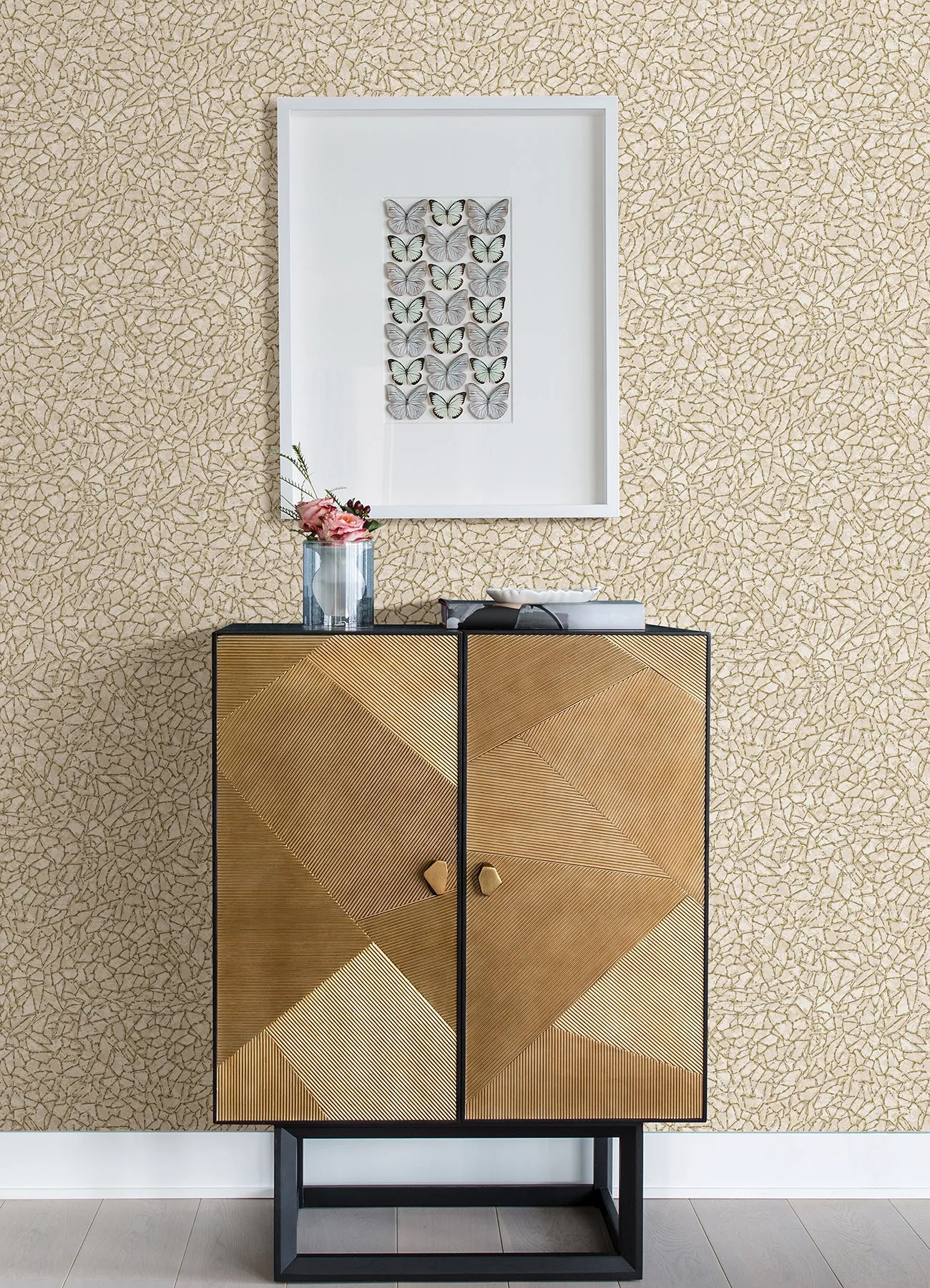 Soma Silver Metallic Crackling Wallpaper